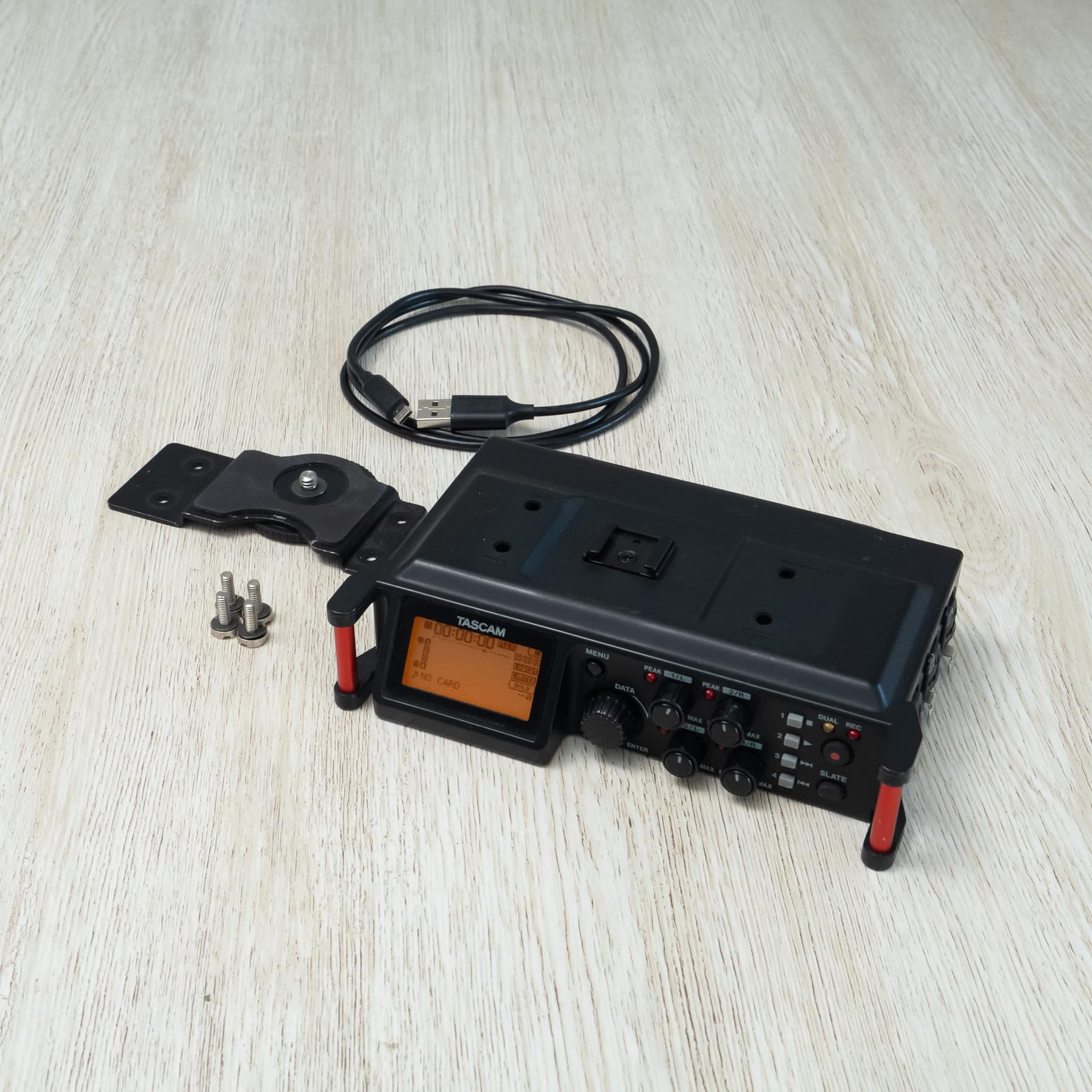 Enregistreur portable Tascam DR-70D