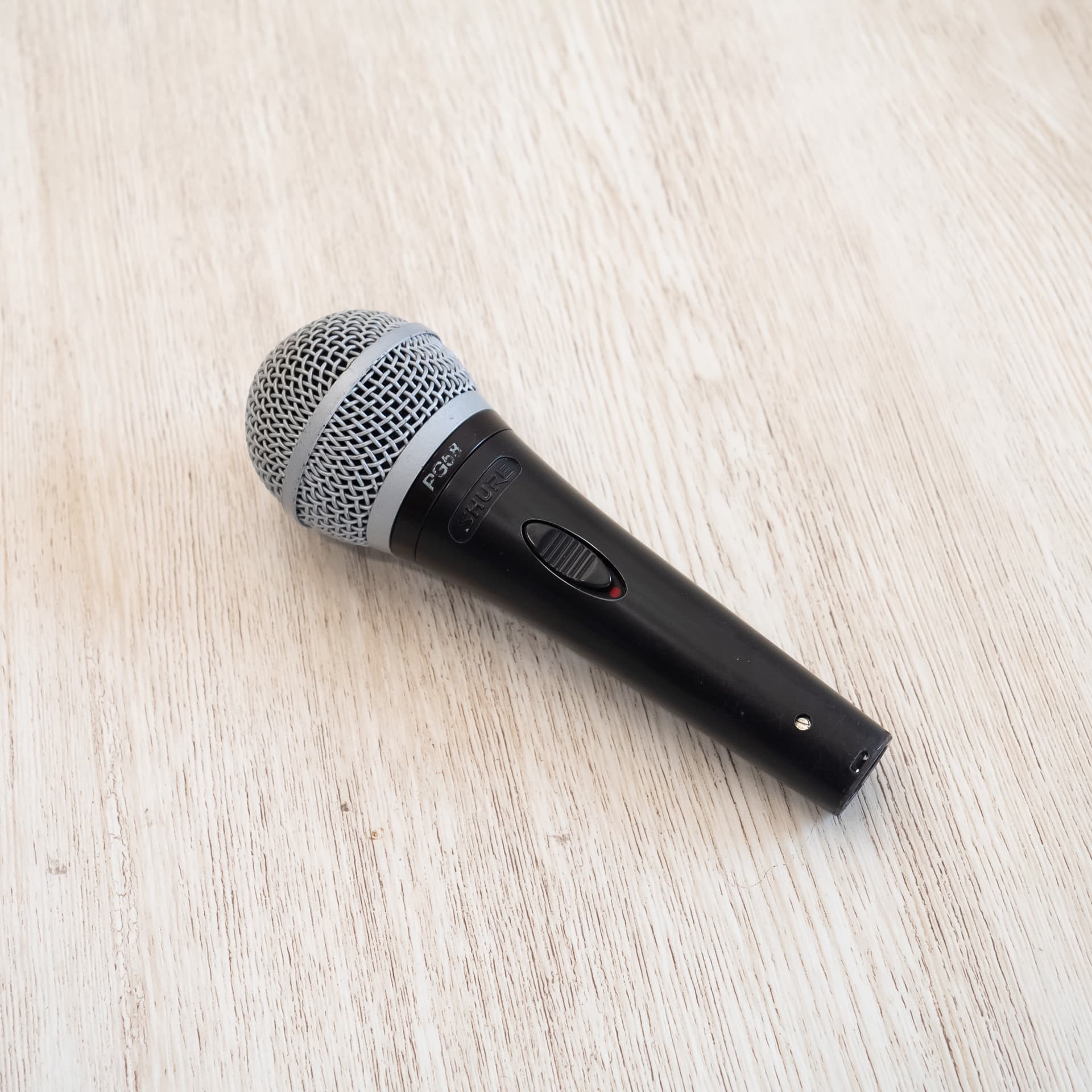 Micro dynamique Shure PG58