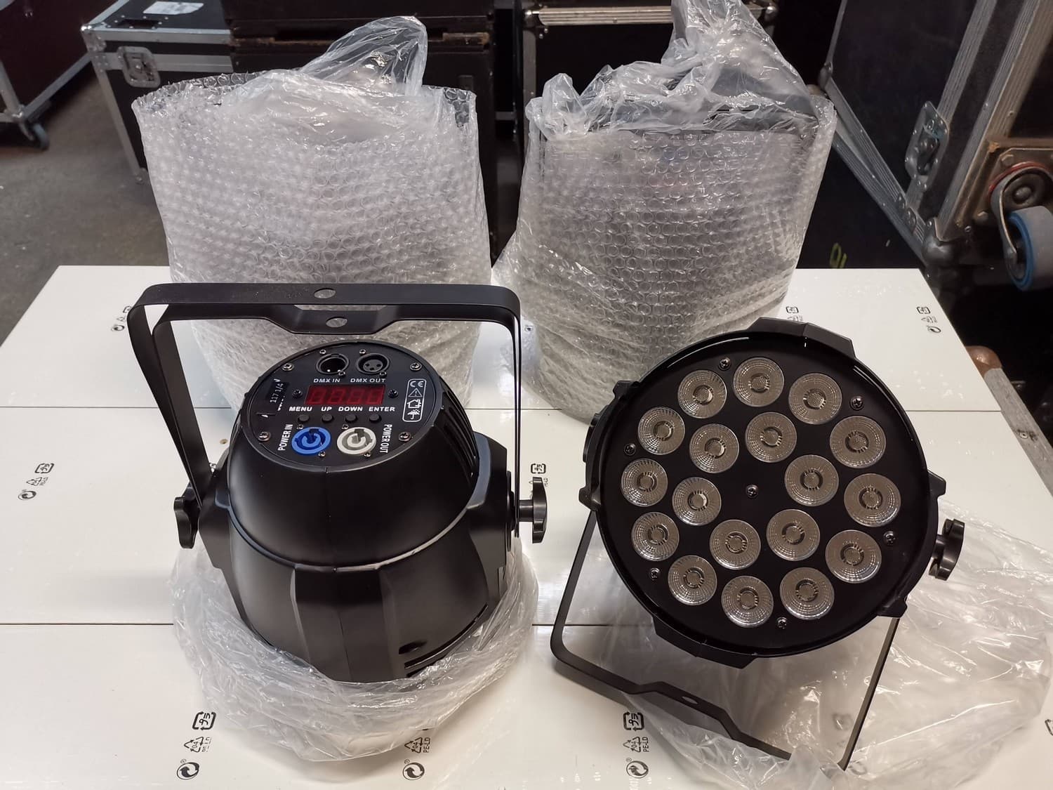 Lot de 2x PAR LED 18x