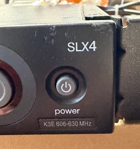Shure SLX4 Wireless HF System with Headset