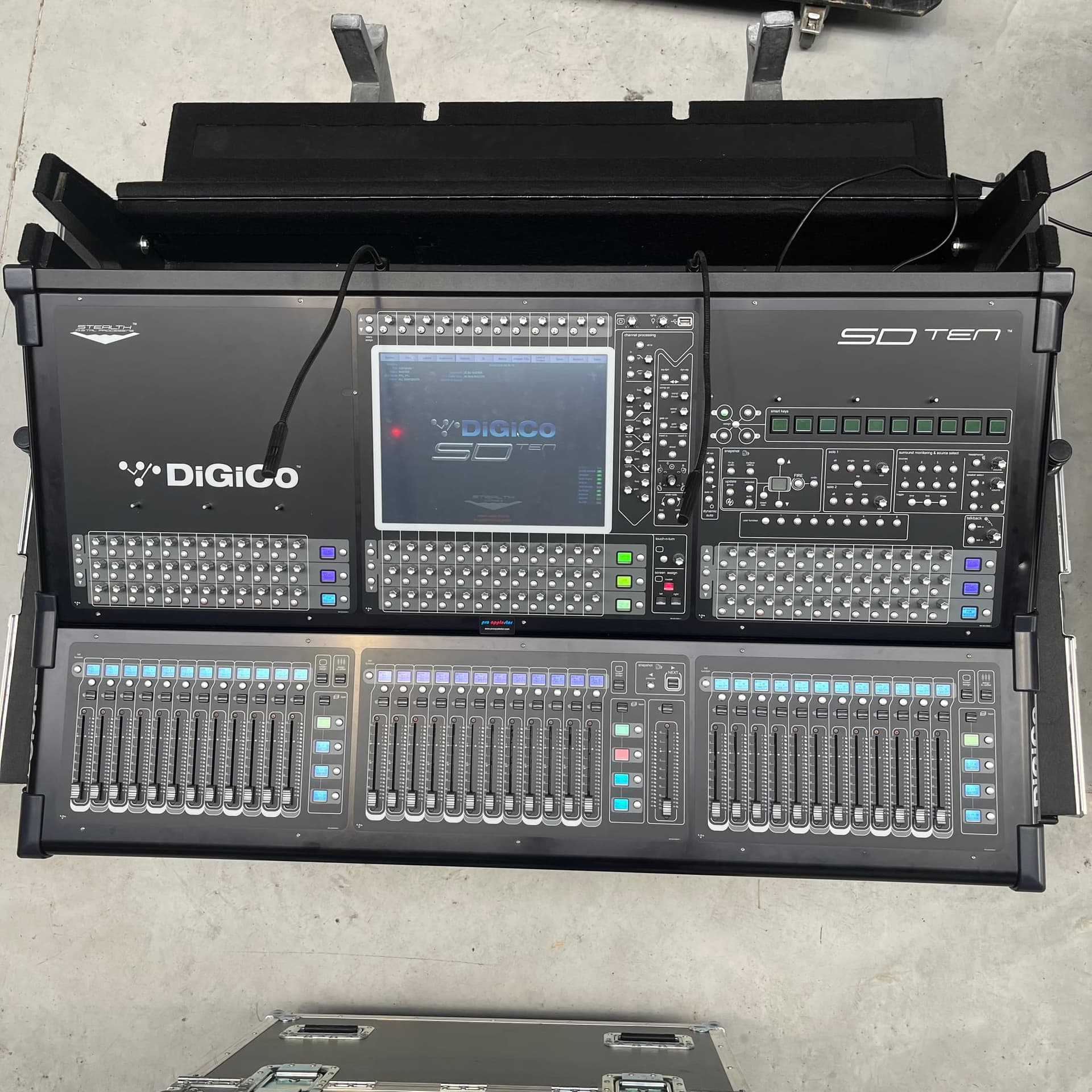 DiGiCo SD10-36