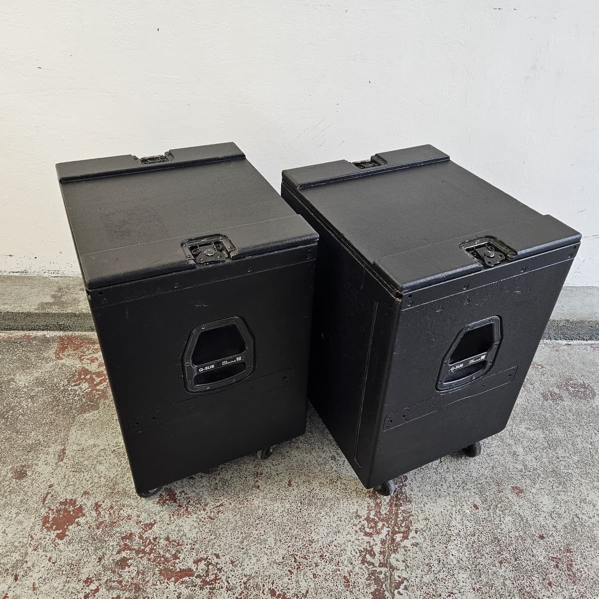 Lot de 2x d&b audiotechnik Q-SUB