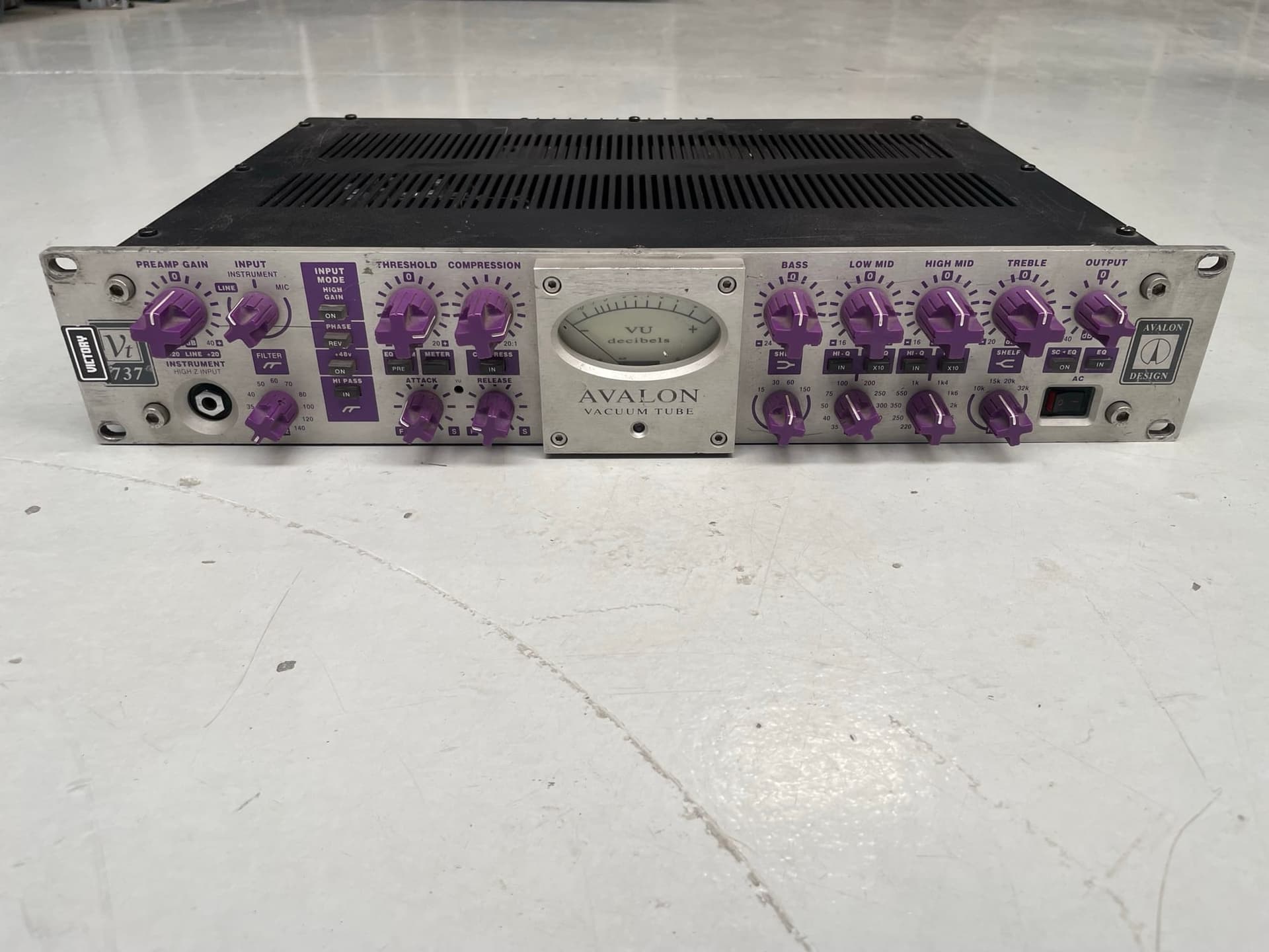 Avalon VT-737SP
