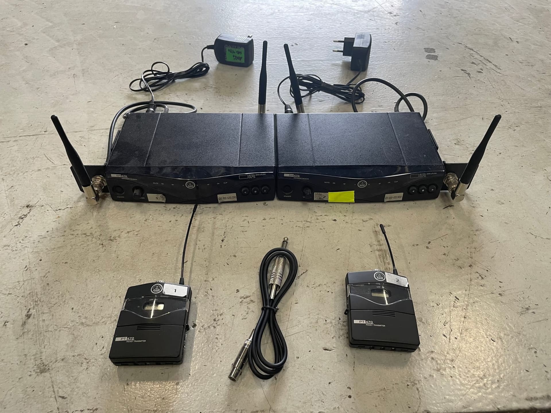 AKG WMS 470 wireless package