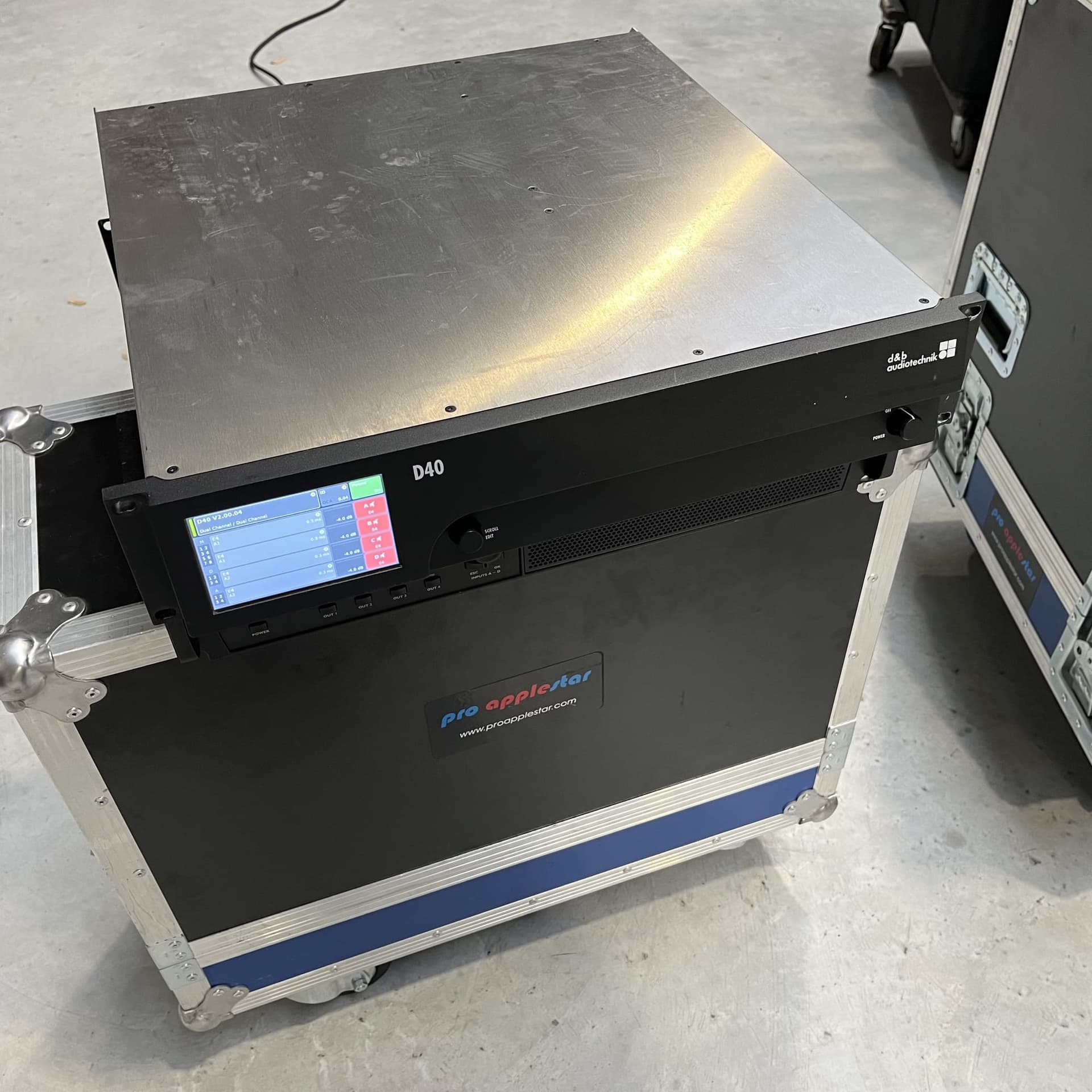 d&b audiotechnik D40 amplifier