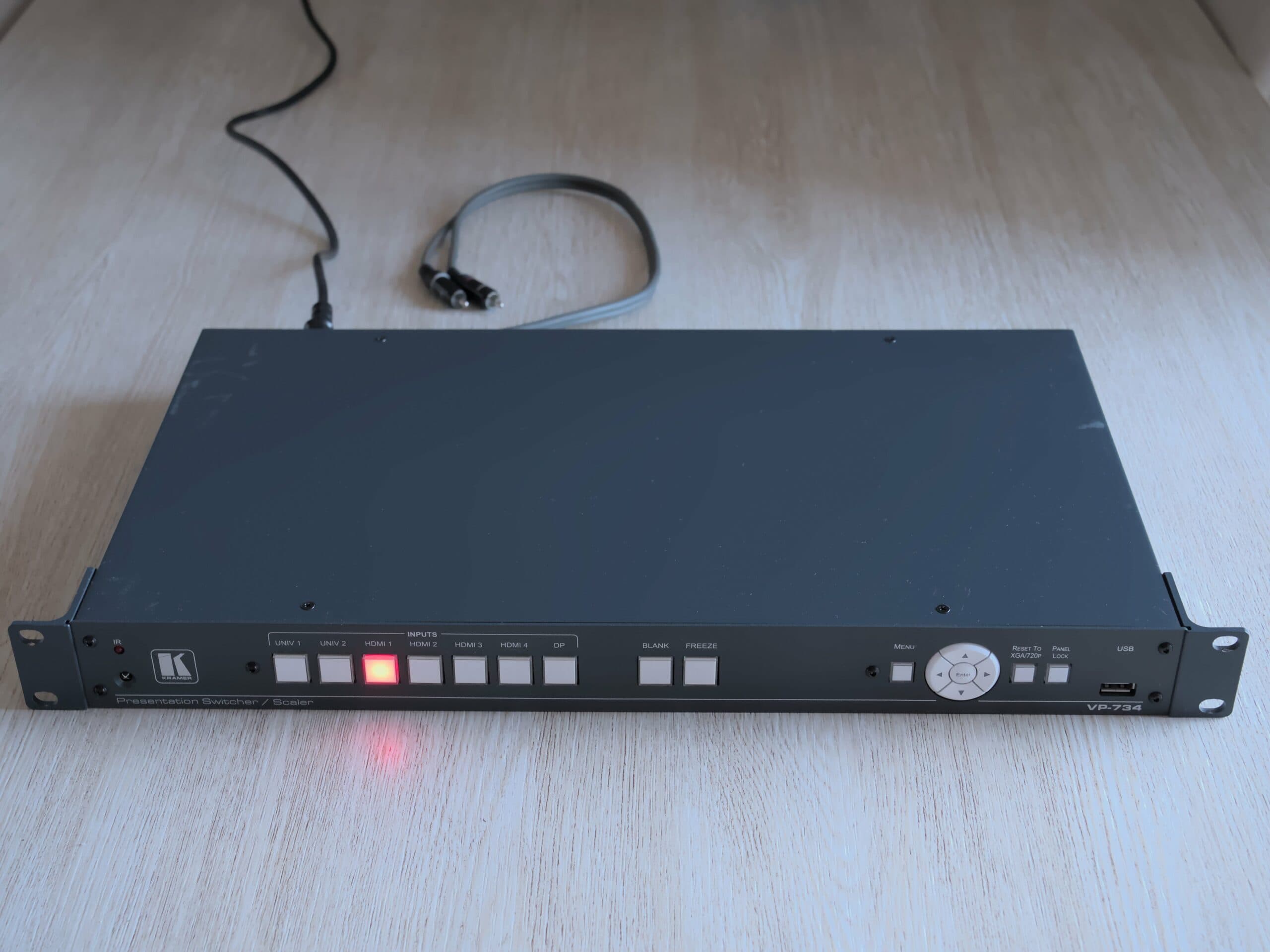 Kramer VP-734 – sélecteur / scaler de présentation 4K