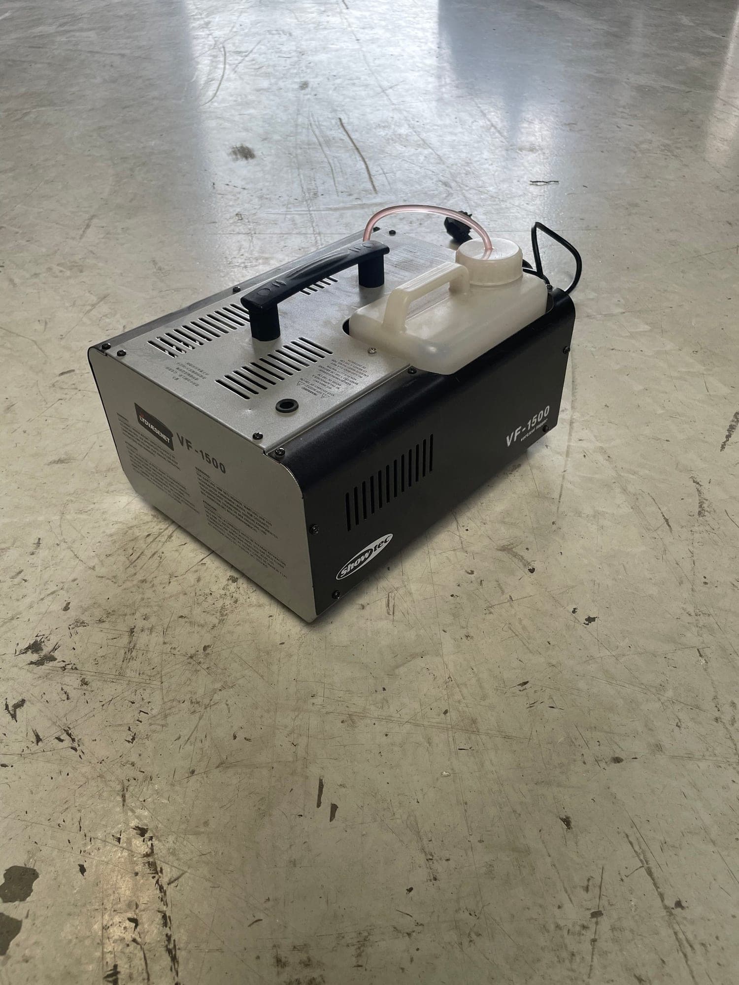 Showtec VF-1500 vertical fogger